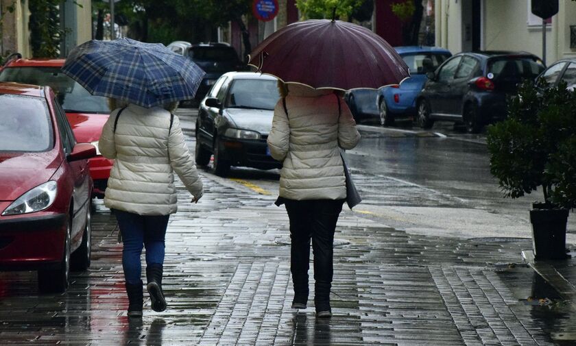 Καιρός: Νεφώσεις με βροχές και καταιγίδες