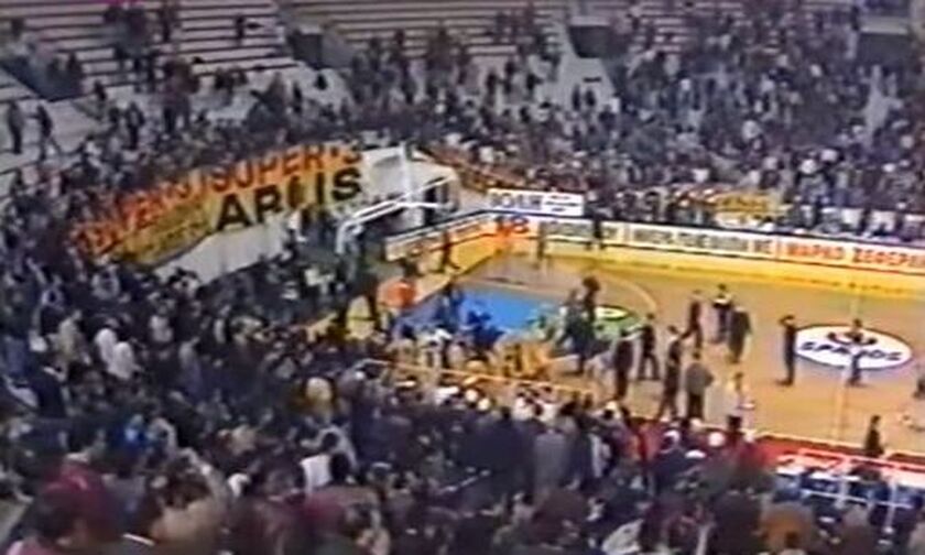 Διακοπή λόγω επεισοδίων στο Άρης-Μπεσίκτας (vid)