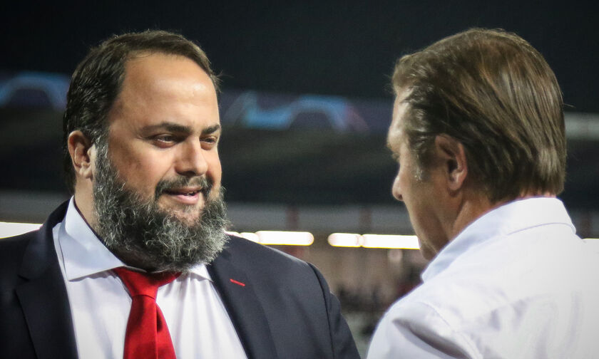 https://www.fosonline.gr/media/news/2021/12/11/165776/main/marinakis_martins_olympiakos.jpg