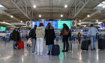 Νέα μέτρα για τους ταξιδιώτες ανακοίνωσε η ελληνική κυβέρνηση