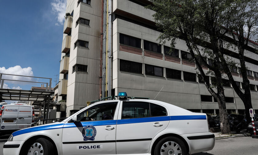 Κορονοϊός: Πάνω από 1.700 αστυνομικοί θετικοί στον ιό