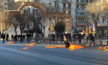 Θεσσαλονίκη: Επεισόδια με μολότοφ μετά το τέλος της πορείας στο κέντρο (vid)