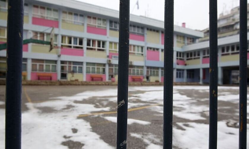Κακοκαιρία «Ελπίδα»: Κλειστά και την Πέμπτη τα σχολεία στην Αττική