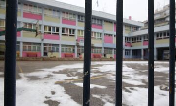 Κακοκαιρία «Ελπίδα»: Κλειστά και την Παρασκευή (28/1) τα σχολεία