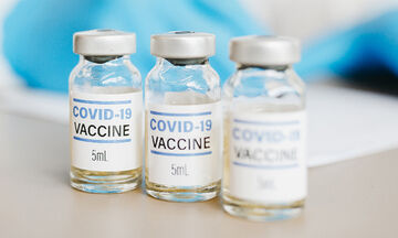 Κορονοϊός: Έρχονται τα εμβόλια της Novavax και της Sanofi