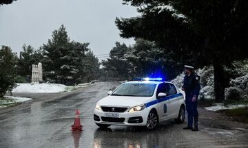 Κακοκαιρία: Διακοπή κυκλοφορίας στη λεωφόρο Πάρνηθος και στην παλαιά εθνική οδό Αθηνών-Θήβας