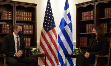 Συνάντηση Κυρ. Μητσοτάκη - Κάμαλα Χάρις: Στενότερη συνεργασία Ελλάδας-ΗΠΑ στον αμυντικό τομέα (vid) 