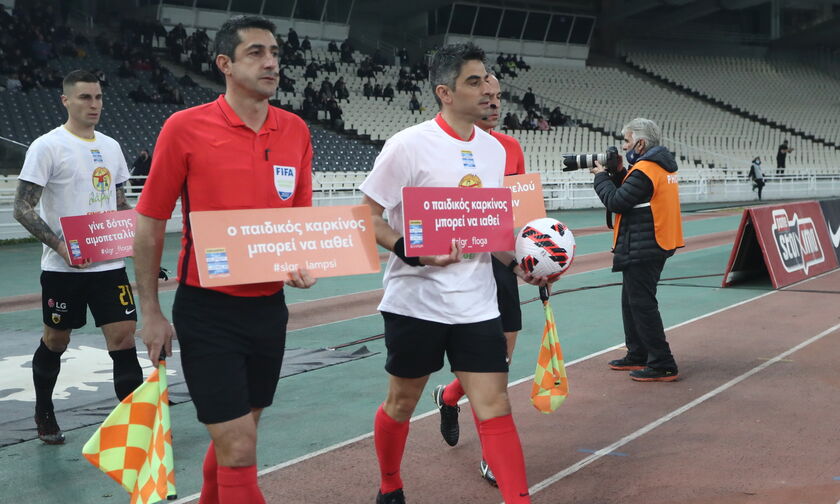 «Βράζουν» στην ΑΕΚ: «Είναι δυνατόν να μη δίνεις το πέναλτι»