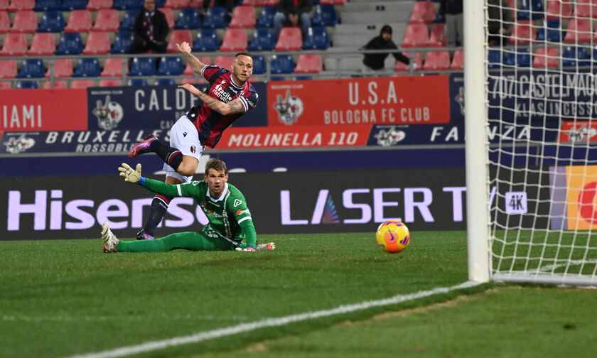 Μπολόνια – Σπέτσια 2-1: «Χτύπησαν» με Αρναούτοβιτς οι «ροσομπλού»