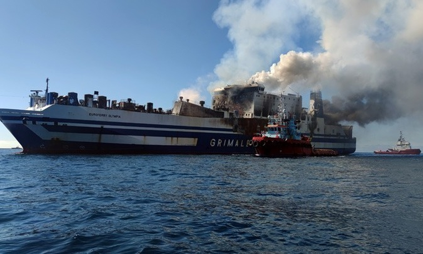 Υπουργείο Ναυτιλίας για Euroferry Olympia: «Εξαντλήθηκαν όλες οι δυνατότητες έρευνας και διάσωσης»