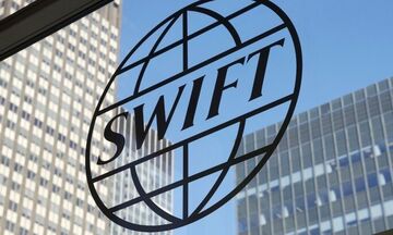 Ρωσία: Κινδυνεύει με αποκλεισμό από το SWIFT 