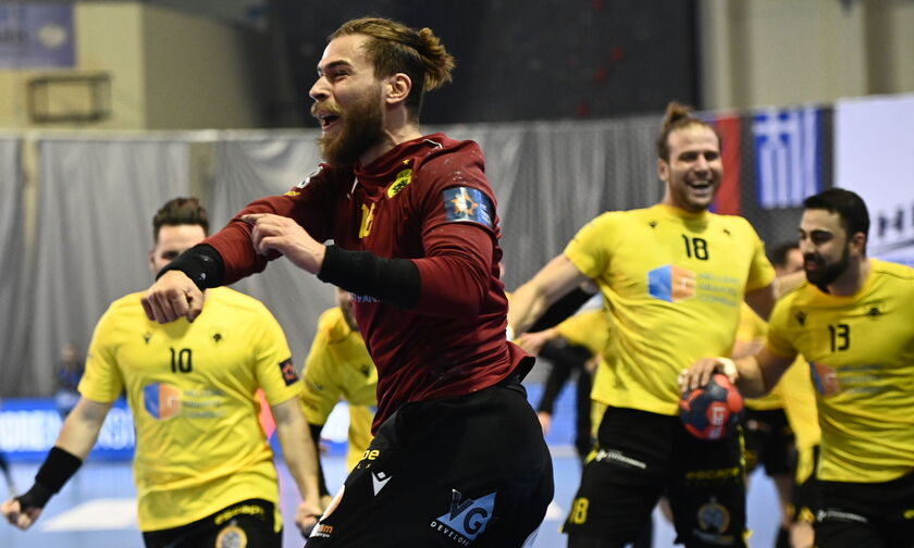 ΑΕΚ - Σπόρτινγκ 25-24: Ζωντανή για την πρόκριση η Ένωση