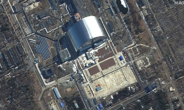 Τσερνόμπιλ: Χτυπήθηκε γραμμή ηλεκτροδότησης του πυρηνικού εργοστασίου (pic)