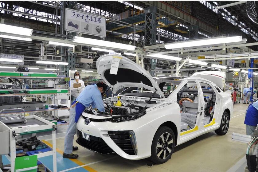 Η Toyota φρενάρει την παραγωγή αυτοκινήτων