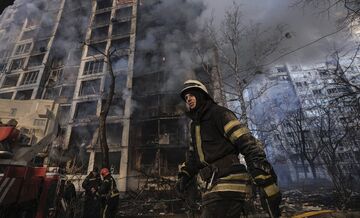 Πόλεμος στην Ουκρανία: Πληροφορίες για πάνω από 80 νεκρούς έπειτα από τη ρωσική επίθεση στο Μικολάιβ