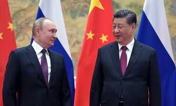 Γιατί Ρωσία και Κίνα συσσωρεύουν τόνους χρυσού;