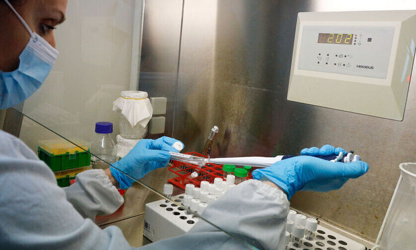 Κορονοϊός (4/4): 18.425 νέα κρούσματα