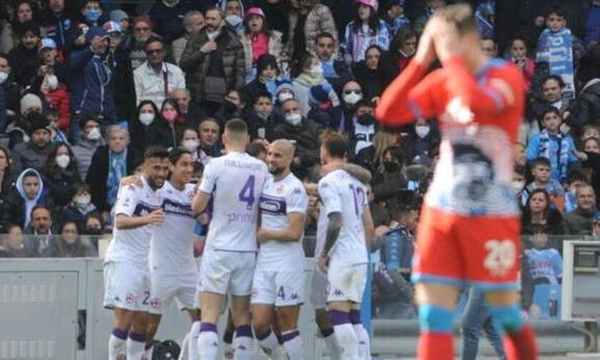 Serie A: Η Φιορεντίνα σήκωσε απαγορευτικό ...τίτλου στην Νάπολι μέσα στο «Ντιέγκο Μαραντόνα» (2-3)!