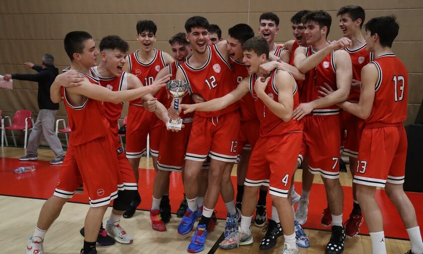  Ολυμπιακός: Έφηβοι και Παίδες κατέκτησαν για πρώτη φορά το πρωτάθλημα back-to-back στην ΕΣΚΑΝΑ