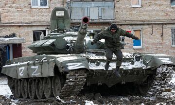 Πόλεμος στην Ουκρανία: Ρωσικές δυνάμεις εισήλθαν στην πόλη Κρεμίνα