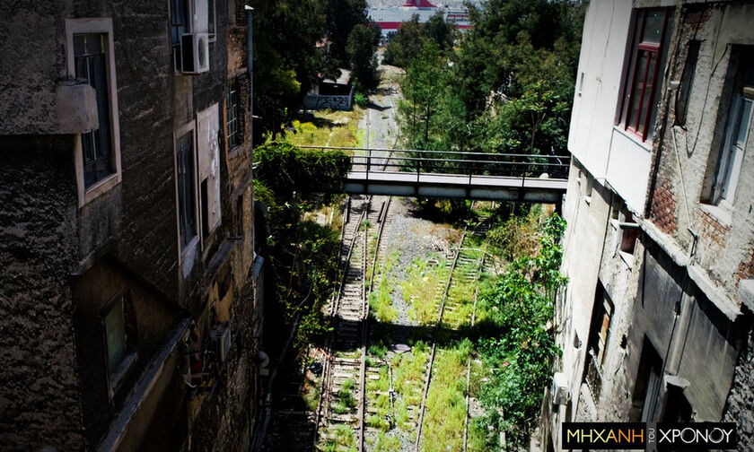 Πού βρίσκεται η «Γέφυρα του Ρεμπέτη», που έγινε συνώνυμο του μπουζουκιού και των προσφύγων