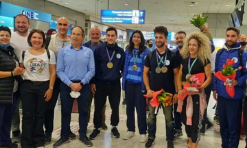 Ο Γ. Μαυρωτάς υποδέχθηκε την ελληνική αποστολή που επέστρεψε από τους Ολυμπιακούς Αγώνες Κωφών