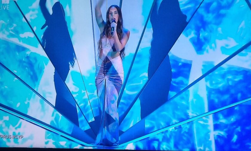 Eurovision 2022: Τα έδωσε όλα η Ανδρομάχη για την Κύπρο! (vids)