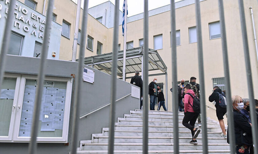 Θεσσαλονίκη: Φάρσα το τηλεφώνημα για βόμβα σε σχολικό συγκρότημα