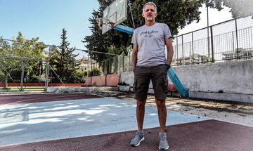 Μπακατσιάς για Ίβκοβιτς: «Στο Final Four στη Ρώμη μας είχε πάει να πετάξουμε πέτρες στο νερό»