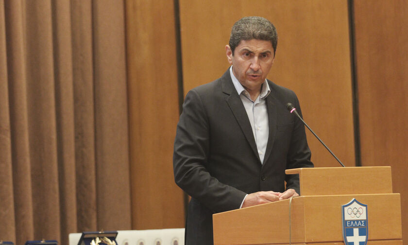 Αυγενάκης: «Ώριμη η συζήτηση ανάμεσα σε Ολυμπιακό και ΣΕΦ»