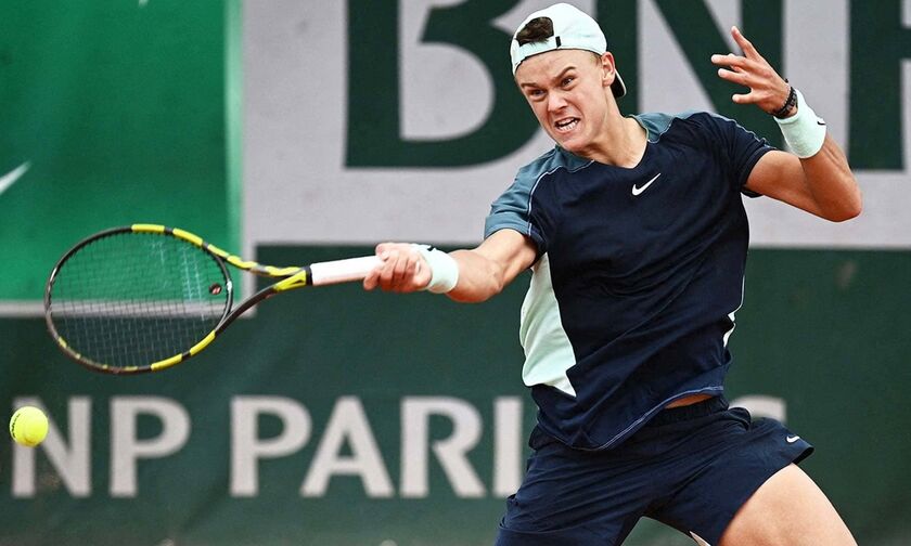 Roland Garros: Αντίπαλος του Τσιτσιπά ο νεαρός Χόλγκερ Ρούνε