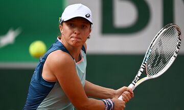 Roland Garros: Έκλεισε την οχτάδα των γυναικών η Σβιόντεκ, 2-1 τη Ζενγκ