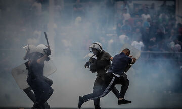 Ρουφ - Μακεδονικός: Επεισόδια μεταξύ οπαδών και αστυνομικών - Συλλήψεις και προσαγωγές