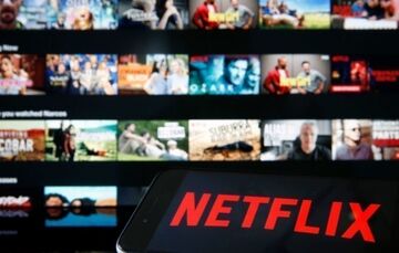  Netflix: Μείωση συνδρομών και μπαράζ απολύσεων