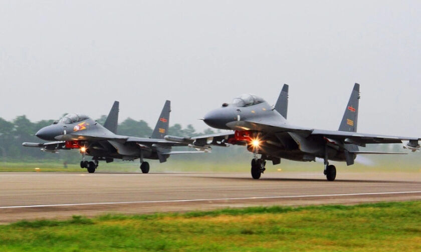 Κίνα: Αμερικανικό αεροσκάφος έθεσε σε κίνδυνο την ειρήνη – Συναγερμός στις ένοπλες δυνάμεις