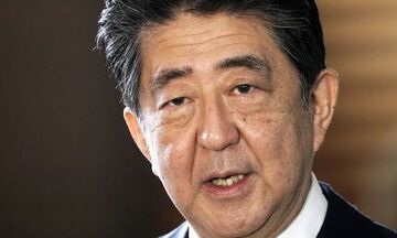 Ιαπωνία: Πυροβόλησαν τον πρώην πρωθυπουργό Σίνζο Άμπε - Στο νοσοκομείο χωρίς τις αισθήσεις του