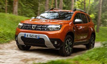 Dacia Duster με 6€/μέρα και καύσιμο κάτω από 1€/λτ.