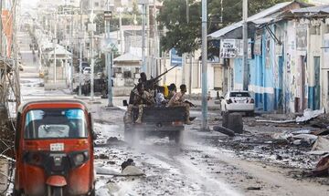Σομαλία: Στους 21 οι νεκροί από την επίθεση σε ξενοδοχείο στο Μογκαντίσου