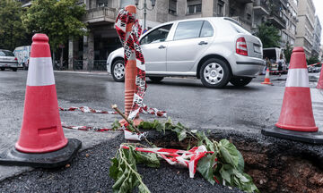 Διόνυσος: Η πυροσβεστική απεγκλώβισε άτομα από τα αυτοκίνητά τους (vid)