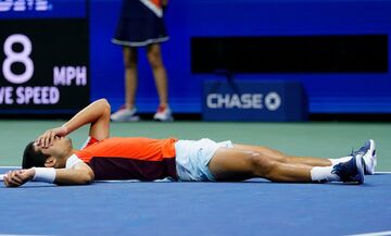 US Open: Ο Αλκαράθ απέκλεισε τον Σίνερ μετά από πέντε ώρες αγώνα (vid)