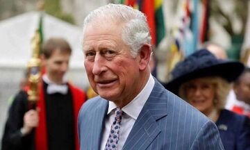 Κάρολος: «Θα υπηρετήσω τον βρετανικό λαό με την ίδια αφοσίωση» (vid)