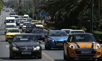 Κίνηση: Κυκλοφοριακό κομφούζιο στους δρόμους της Αθήνας - Πού υπάρχουν καθυστερήσεις (pic)