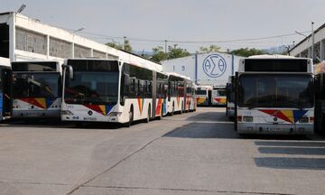 Θεσσαλονίκη: Άγριος τσακωμός μεταξύ επιβάτη και οδηγού λεωφορείου για τη χρήση μάσκας (vid)