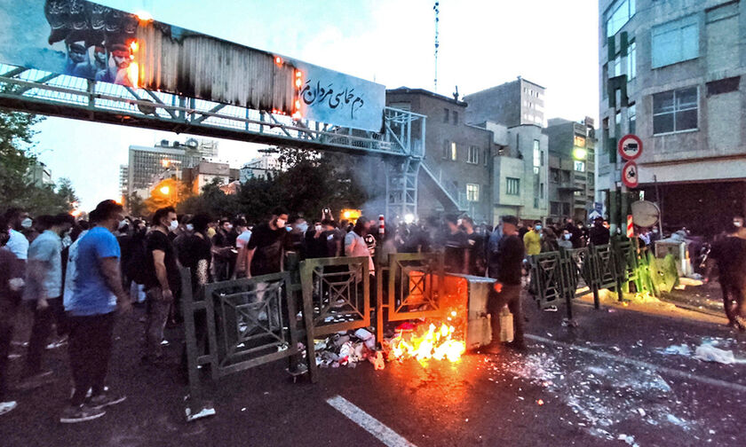 Ιράν: Θάνατο των διαδηλωτών για την Μάχσα Αμινί ζητούν οι οπαδοί του καθεστώτος - 50 οι νεκροί