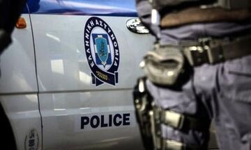 Αγία Βαρβάρα: Τρεις συλλήψεις για διακίνηση ναρκωτικών μετά από μεγάλη αστυνομική επιχείρηση