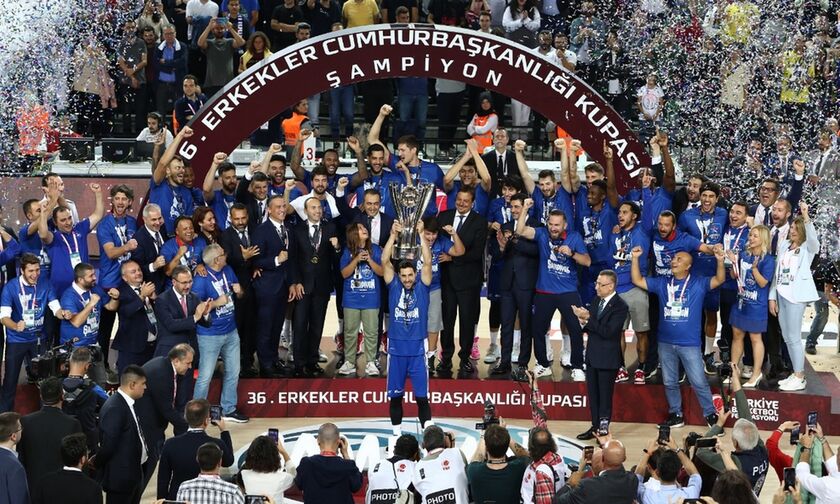 Αναντολού Εφές - Φενέρμπαχτσε 71-62: Κούπα για την παρέα του Μίτσιτς