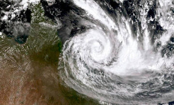 Ο κυκλώνας Τζούλια έπληξε τη Νικαράγουα με ανέμους ταχύτητας άνω των 140 χιλιομέτρων