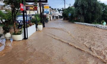 Ηγουμενίτσα: Πλημμύρες στα Σύβοτα Θεσπρωτίας από την κακοκαιρία (vid)