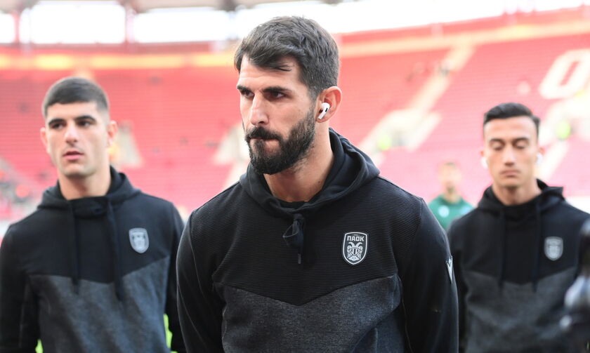 Ολυμπιακός - ΠΑΟΚ: Με βασικούς Ελ Καντουρί και Ολιβέιρα ο «Δικέφαλος», στον πάγκο ο Μπίσεσβαρ 