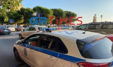 Θεσσαλονίκη: 15χρονη παρασύρθηκε από αυτοκίνητο στο κέντρο της πόλης (vid)